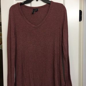 Women’s long sleeve tees